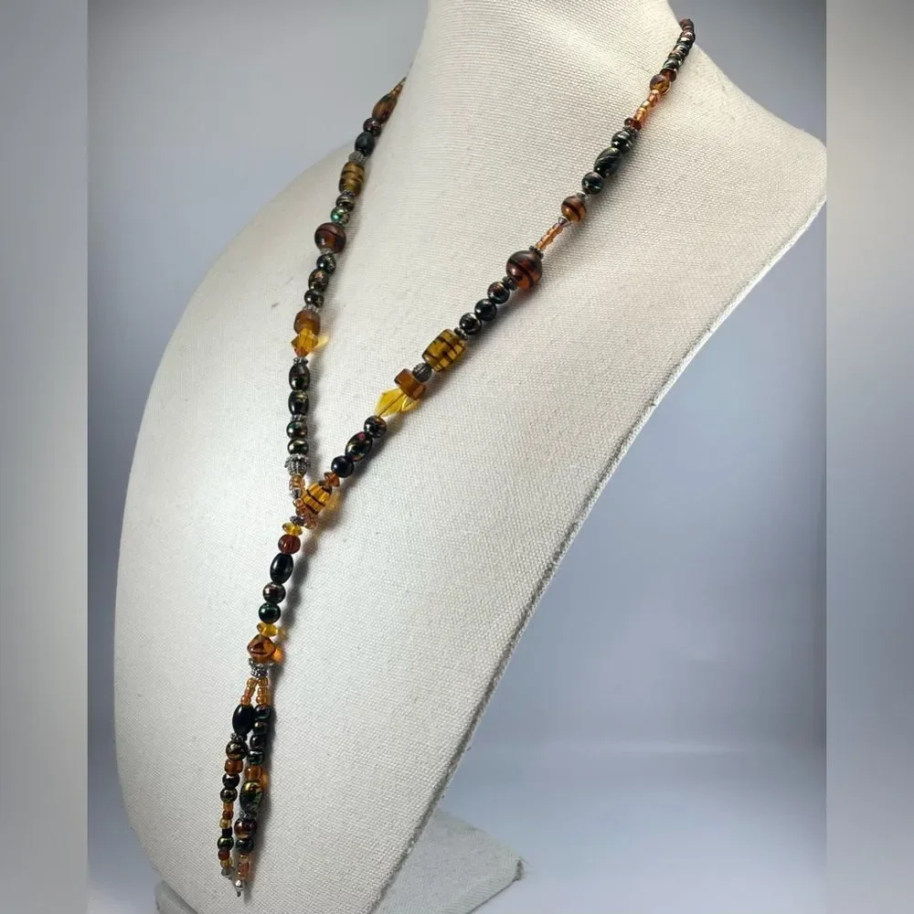 Stunning Necklace Yellow Green Black Glass Beaded Lariat Style Unsigned